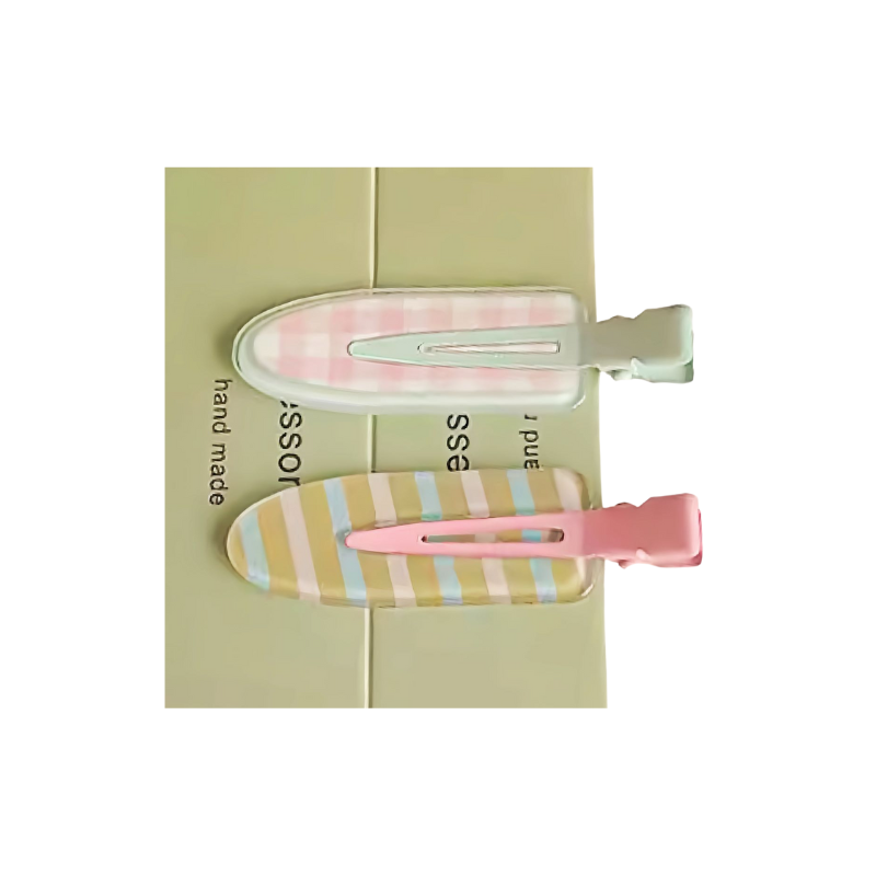 Adorable Juice-Themed No-Trace Hair Clips